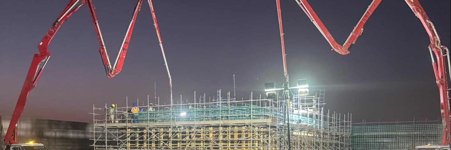 builders banner
